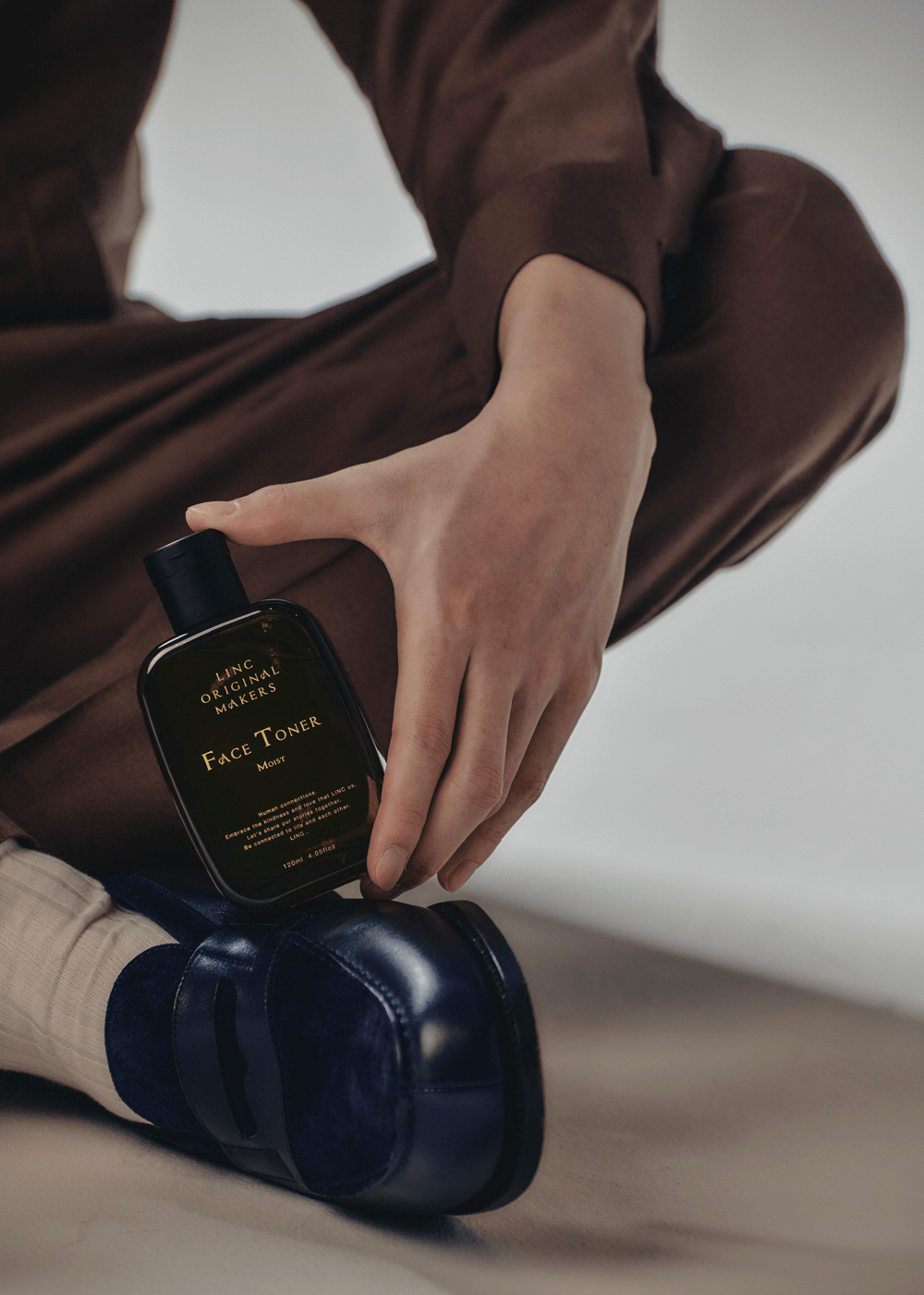 LINC ORIGINAL MAKERS、香水、寄りカット、髙橋紅輝