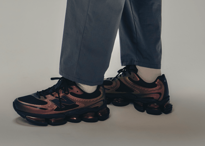 ニューバランス、New Balance、スニーカー、ABZORB 2000、全身カット、松井大奈