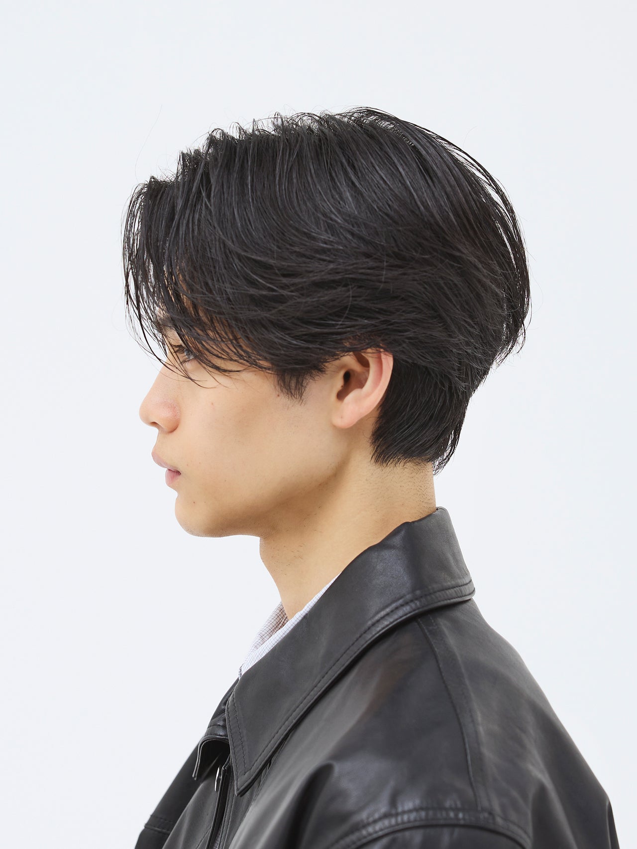 大人っぽく決めたい日の、ウェット系センターパート