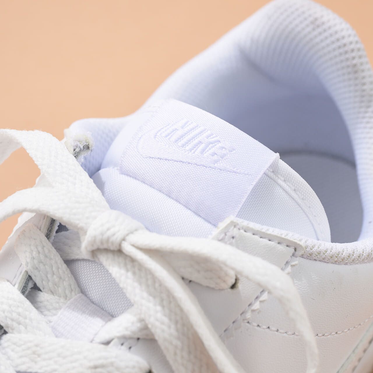 エディターが買ってよかったナイキコルテッツのシュータンロゴ