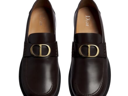 「ディオール（Dior）」からラウンドトゥが魅力のローファー「ディオール アーチー」が登場！