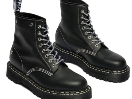 特別な「ドクターマーチン」!春の最新コレクションから“ダブルステッチ”のブーツと日本限定の“ホワイトカラー”のブーツをピックアップ!