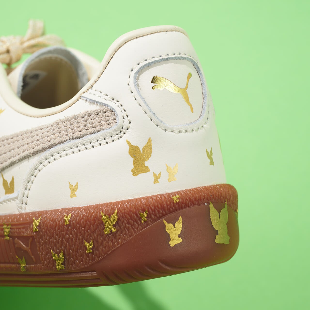 PUMA&times;MASUの PALERMO BLESS装飾寄り