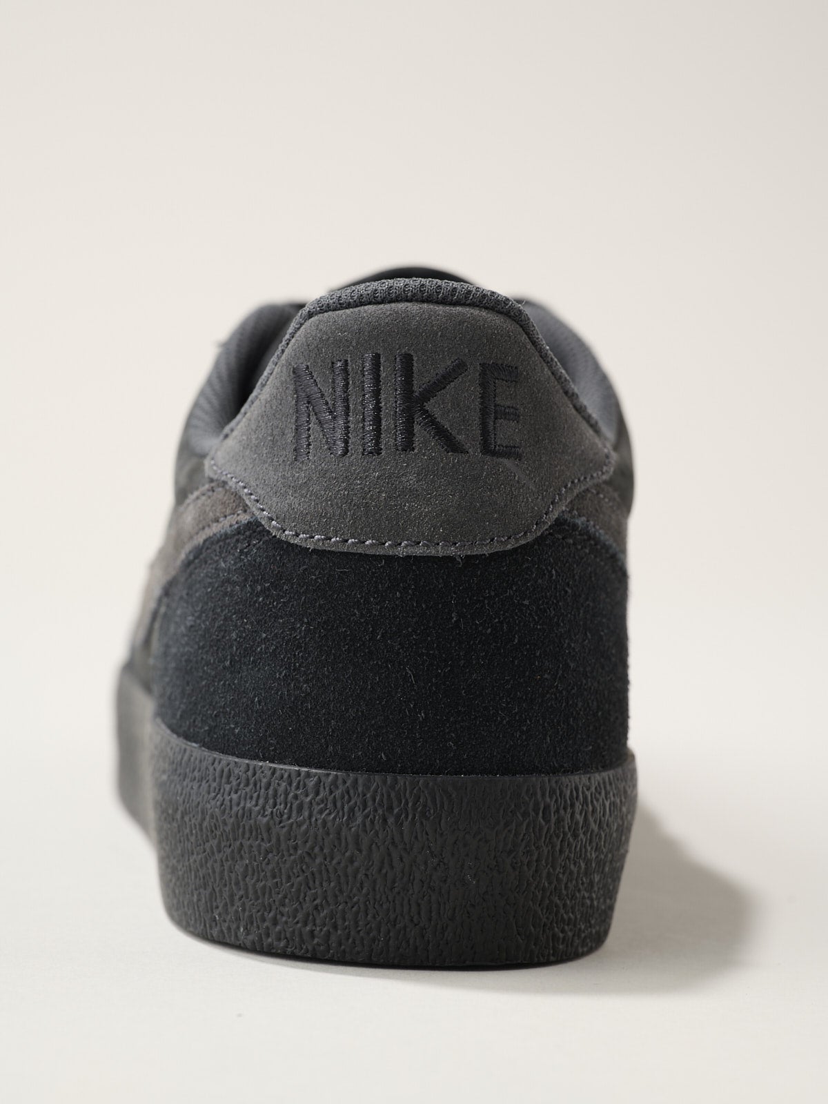 NIKE「SPORTSWEAR KILLSHOT 2 PRM NB」のヒール