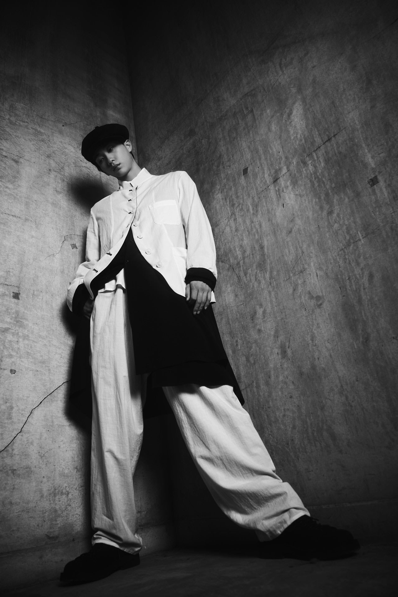 メンズノンノモデルの野村康太を起用した、ヨウジヤマモト「Ground Y」の2026年春夏ファッションビジュアル14