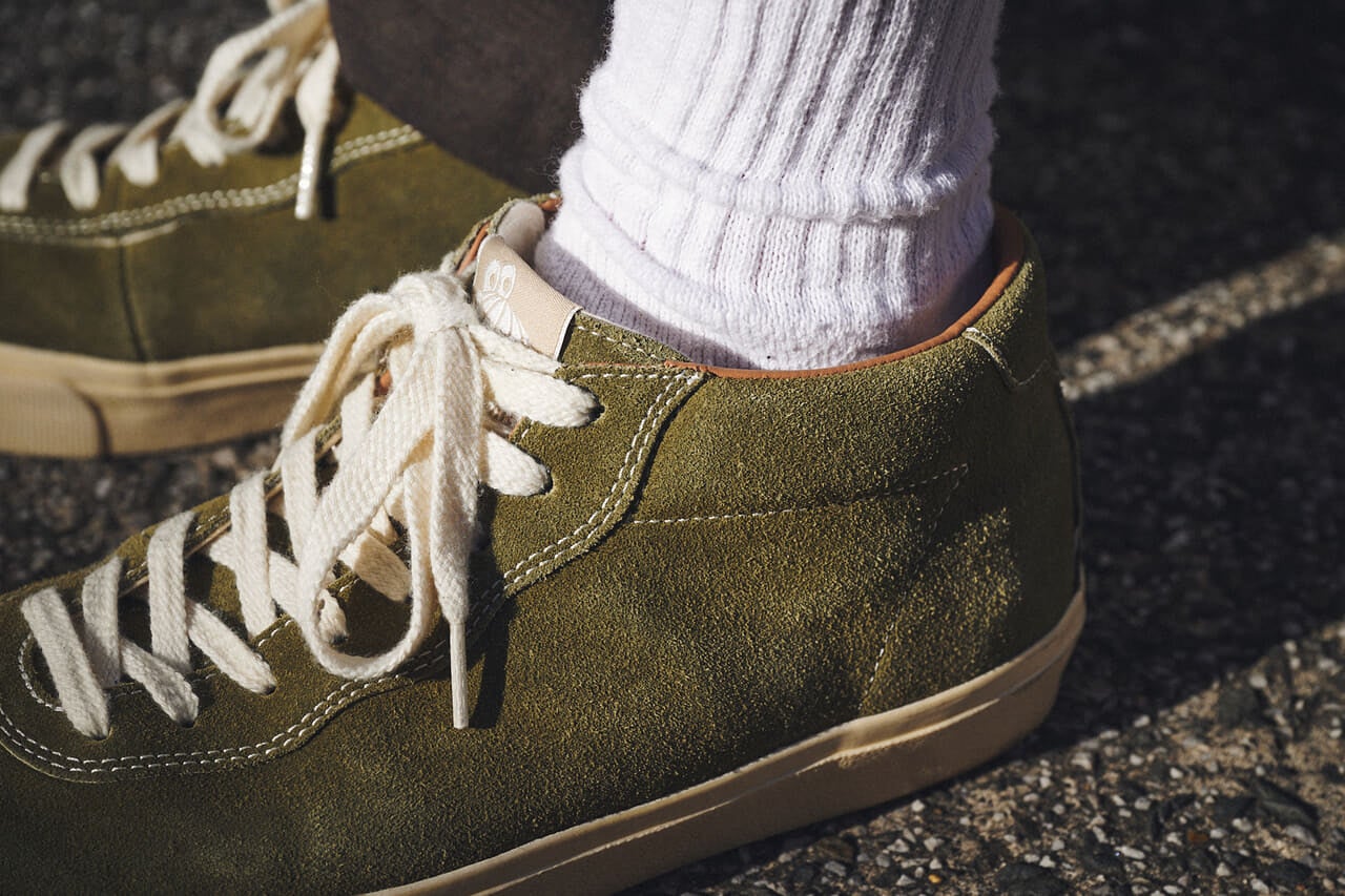 絶賛コレクション中の「ラストリゾート AB」。この冬のお気に入りでモダンなストリートスタイルに！【人気ショップ＆ブランドスタッフの冬の毎日更新スニーカースナップ／DAY14】