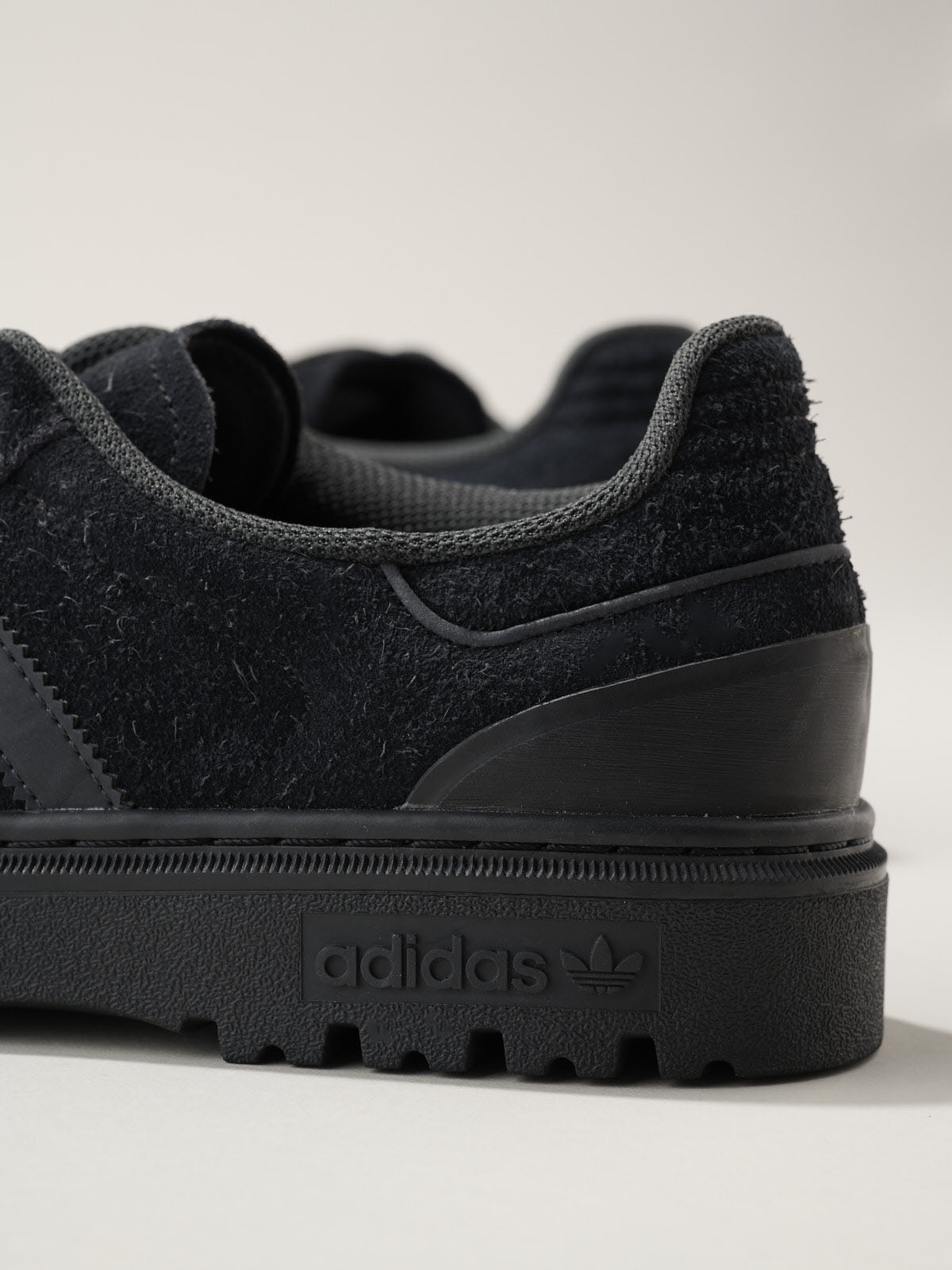 adidas Originals「SAMBA WTR」のヒール
