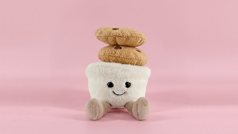 PUGのカップ入りクッキーのぬいぐるみ