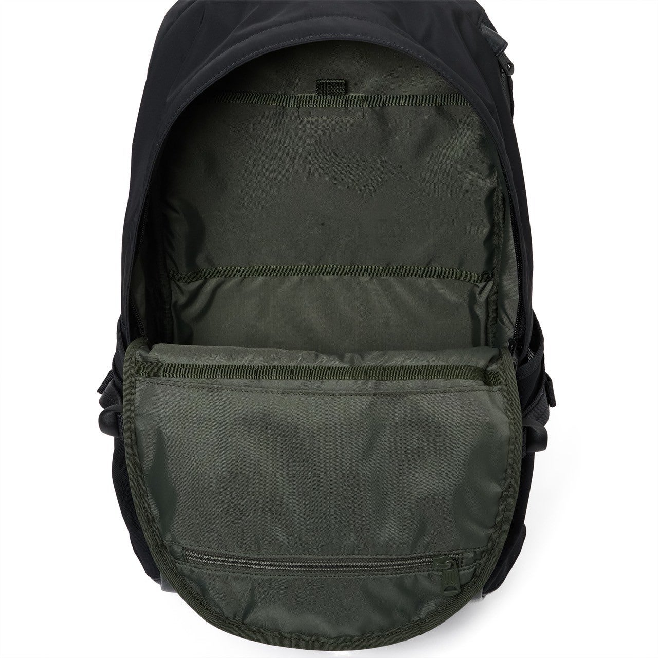 PORTER 新作「MONOCHROME」　ブラック　デイパック　開封部