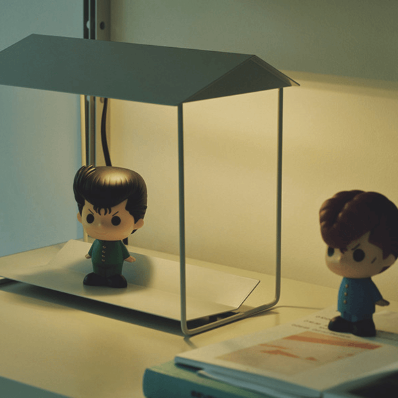 Landscape Productsのデスクランプ