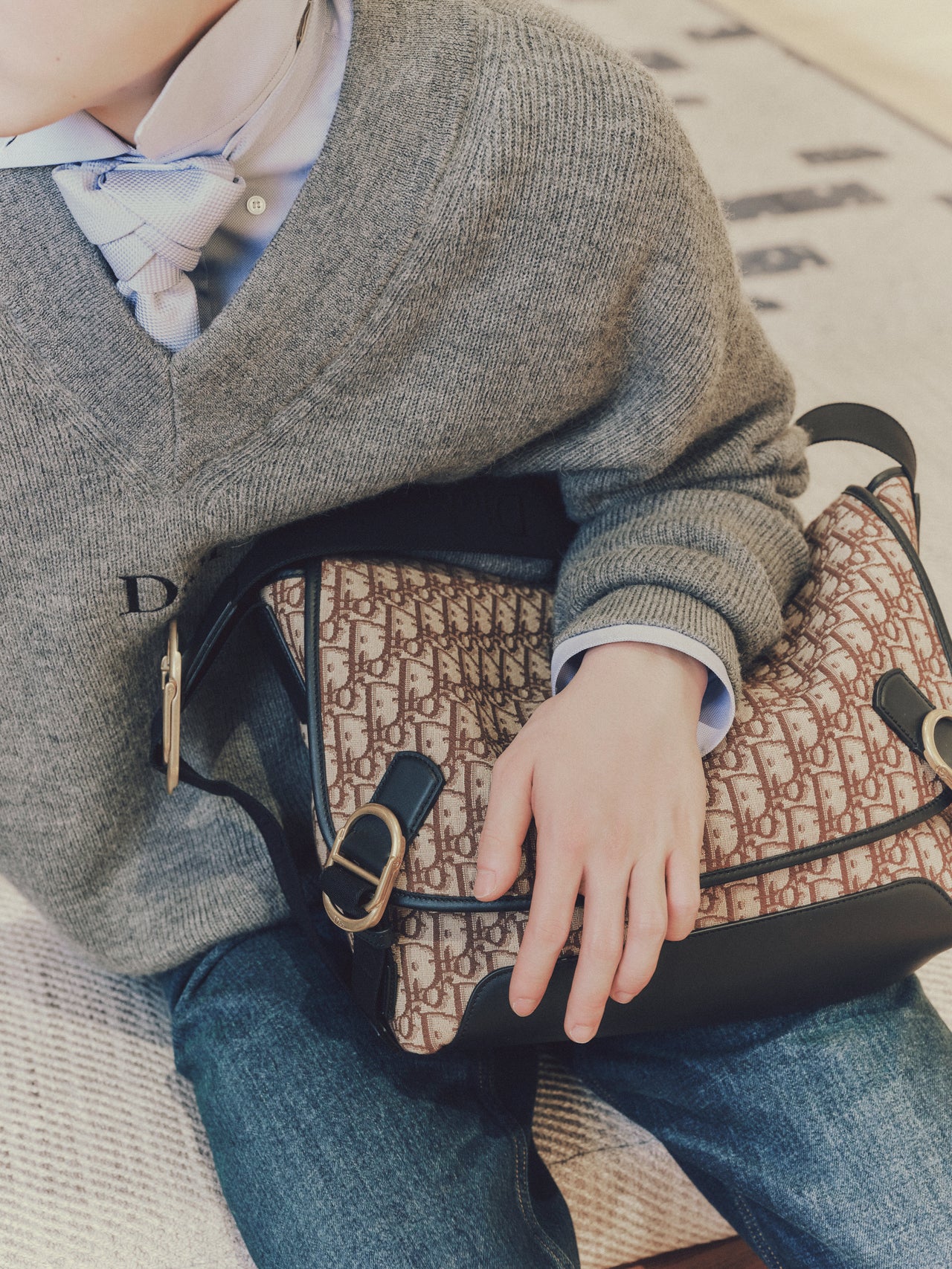 ディオールをまとう鈴鹿央士 5