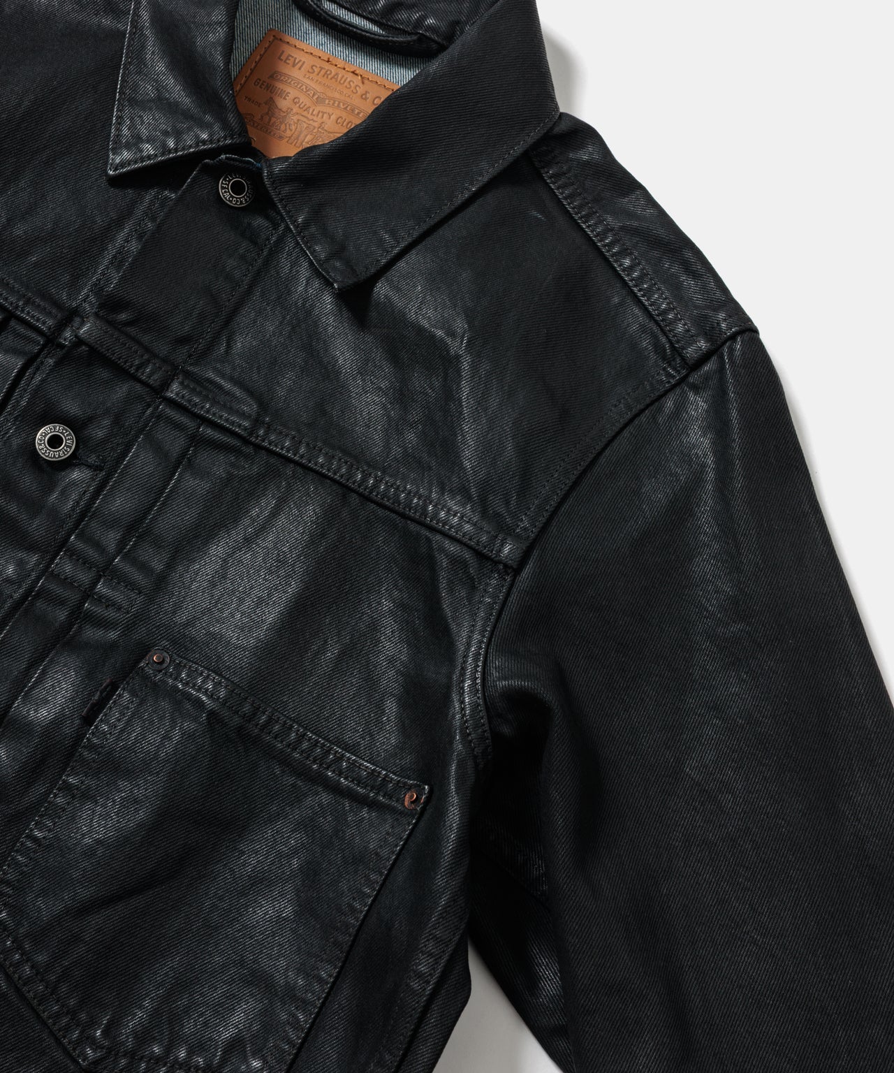 BIOOP (ビオトープ) Levi’s®(リーバイス®) 肩周り