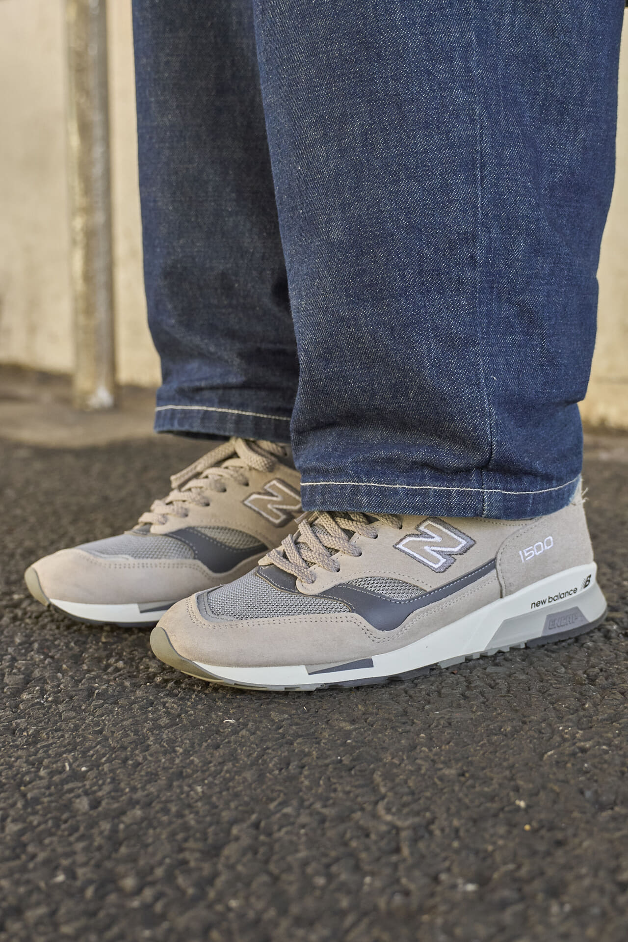 ニューバランスの愛用スニーカー「M1500 グレー」のサイド