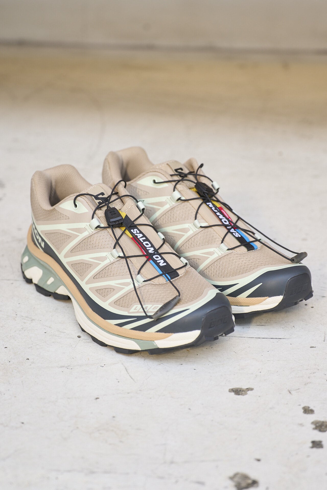 1LDK吉池さん　サロモンxt-6 斜め