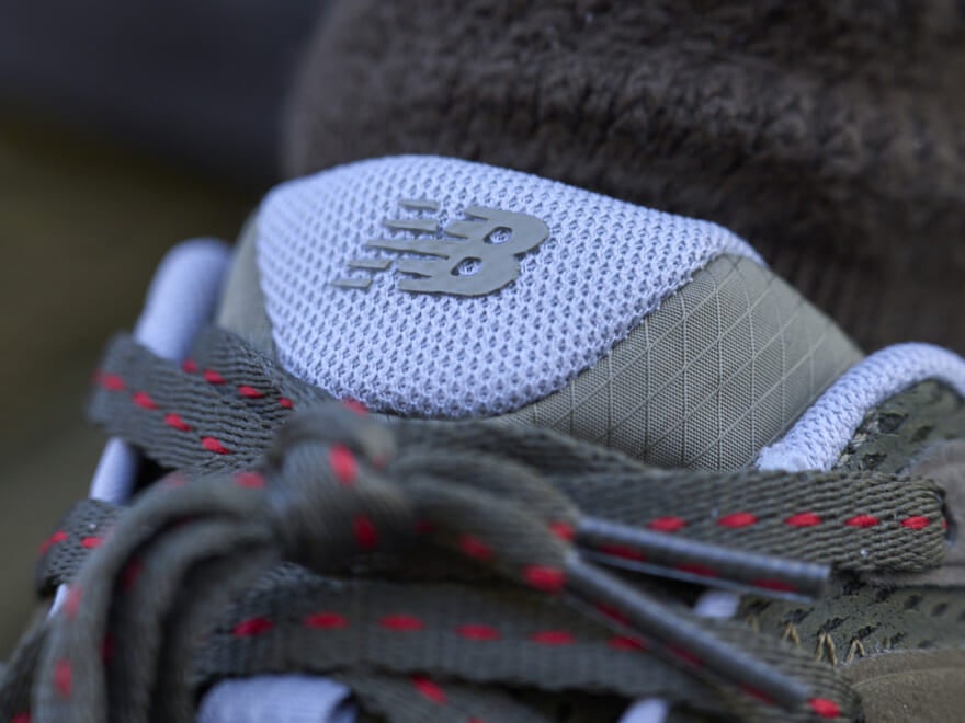 「ニューバランス」の別注モデルは、配色を合わせてさりげなく履く！【人気ショップ＆ブランドスタッフの冬の毎日更新スニーカースナップ／DAY21】