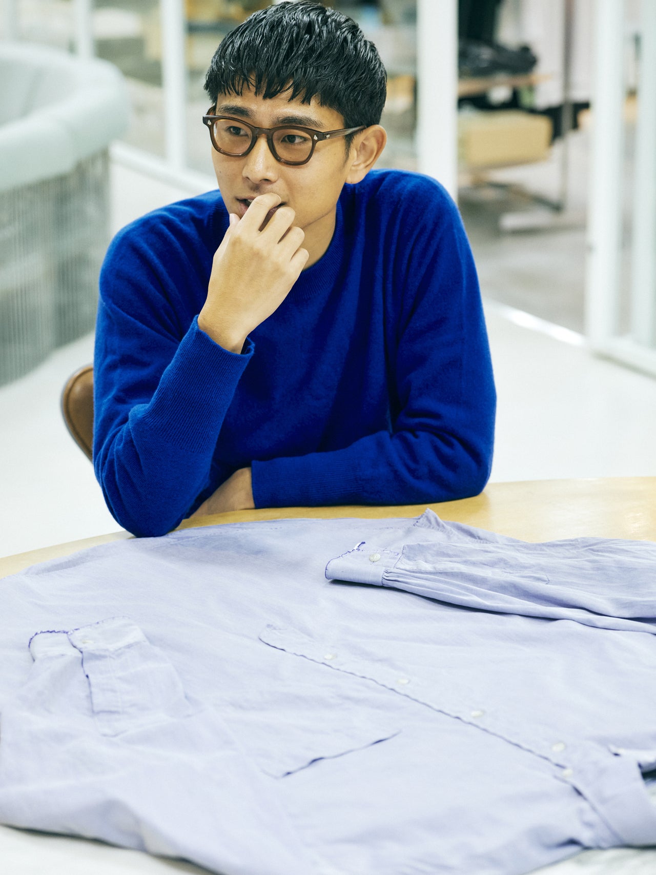 服好きが買ってよかった〈Marvine Pontiak Shirt Makers〉のシャツと原田さん2