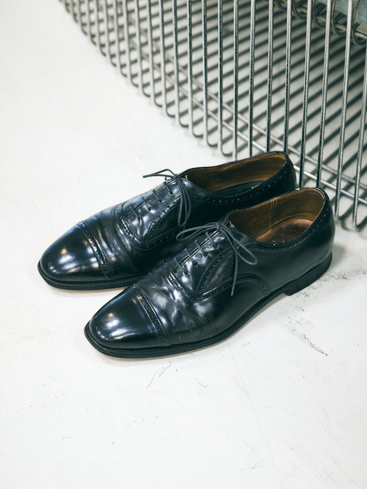 服好きが買ってよかった〈Old Church's〉の黒革靴