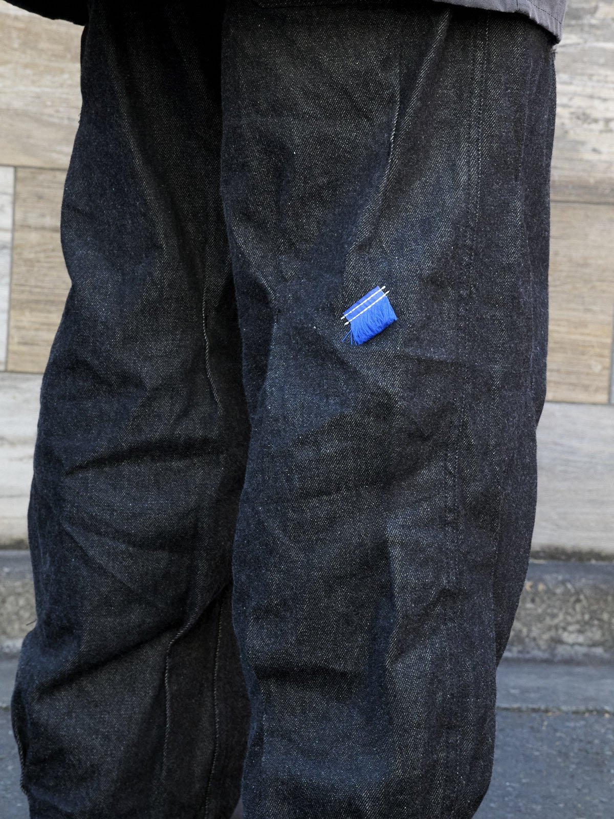 アーダーエラー　パンツ　ステッチ