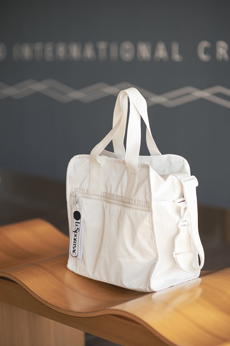 レスポートサック×ひとりっぷのコラボバッグ「ワンデーキャビン」のホワイト
