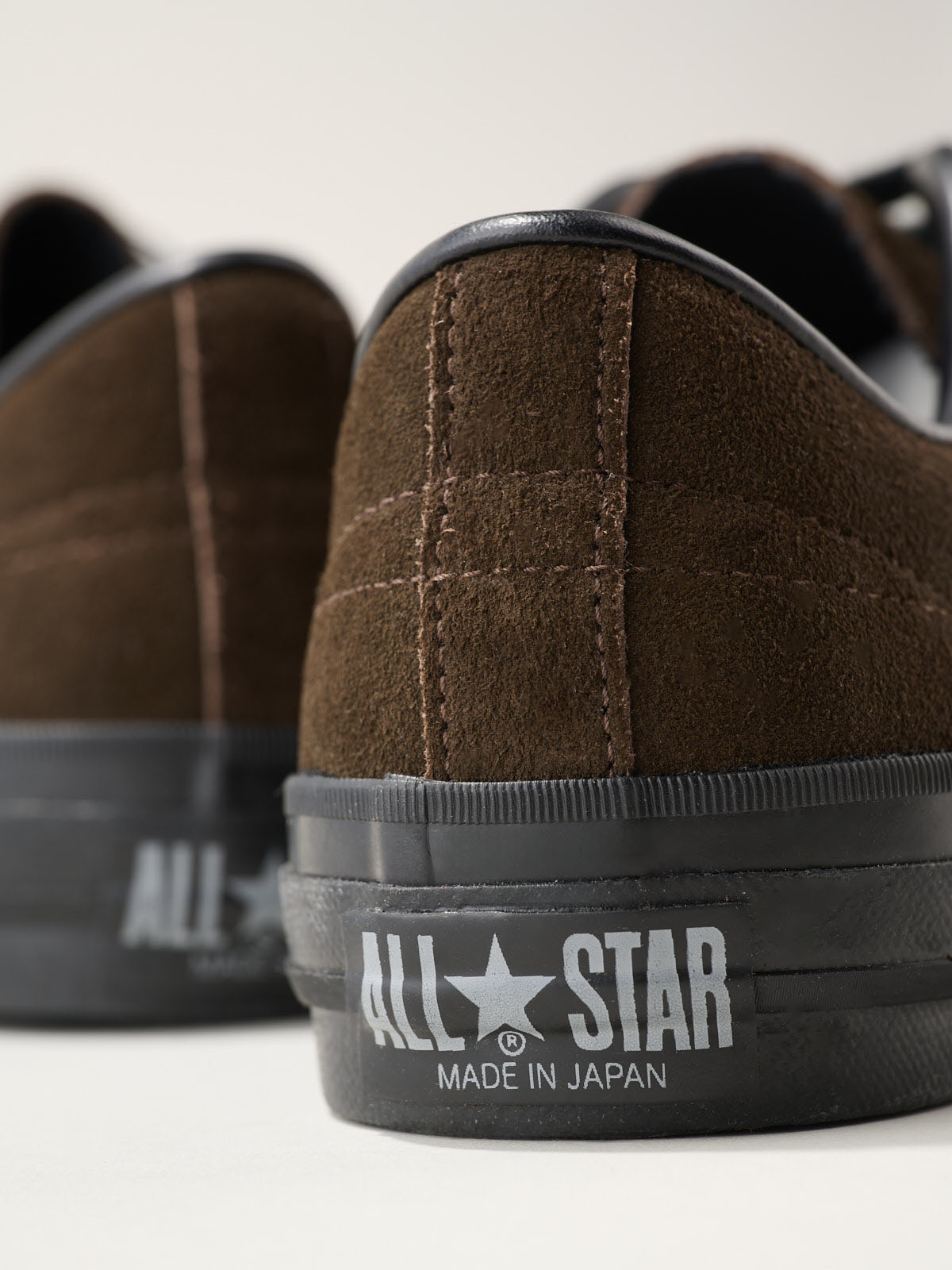 CONVERSE「ワンスター J スエード」のヒール