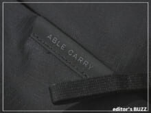 サイズ違いで買うと決めた。“軽すぎるリュック”こと「エイブルキャリー」の快適黒バックパック。[編集者の愛用私物 #293]