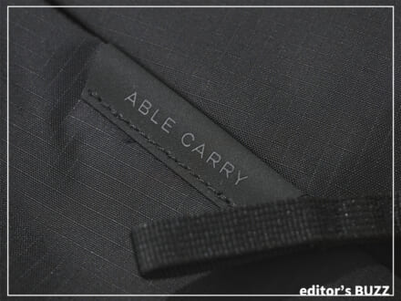 サイズ違いで買うと決めた。“軽すぎるリュック”こと「エイブルキャリー」の快適黒バックパック。[編集者の愛用私物 #293]