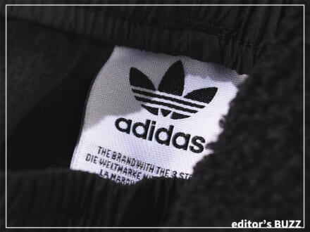 許されるなら毎日はきたい。「アディダス」の黒ボアパンツは防寒性も動きやすさもピカイチ！[編集者の愛用私物 ＃300]