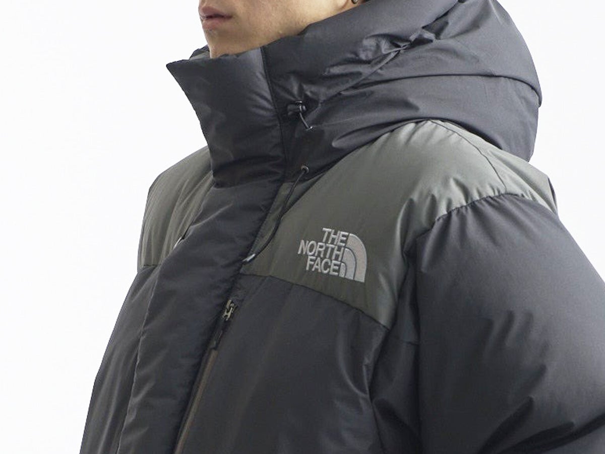 あえて「ザ・ノース・フェイス」で黒ダウンを選ばない。オシャレな人たちの正解着こなし５選！