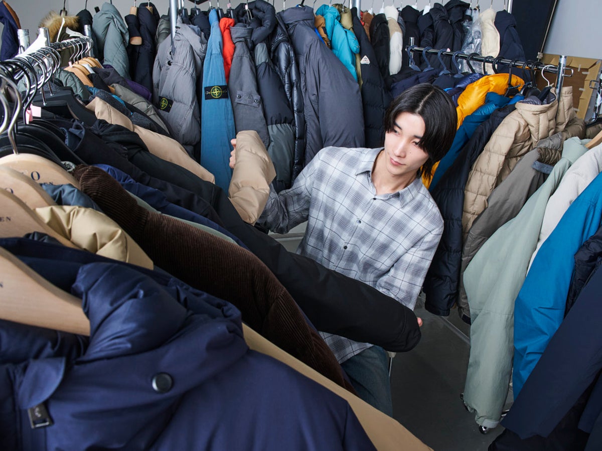 ３位アークテリクス、２位カナダグース、１位は？全117着の「最強ダウン」を試着した服好きモデルのマイベスト５を本音レビューでお届け！
