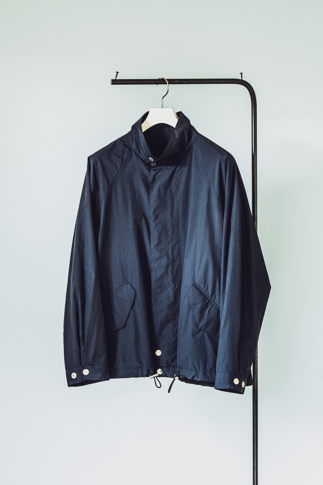 MACKINTOSH と ADAM ET ROP&Eacute; 　ビジュアル３