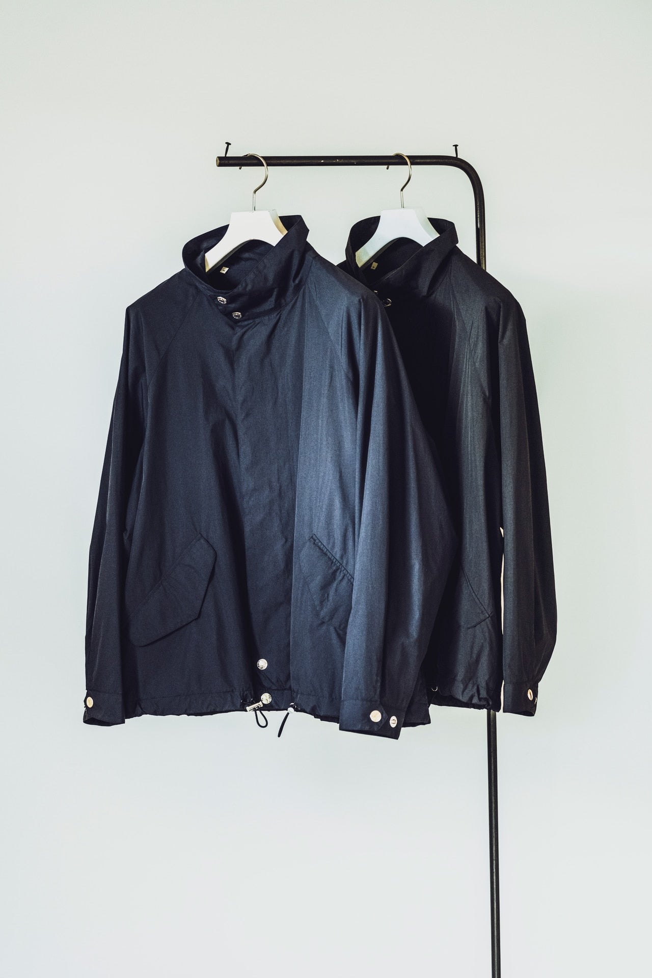 MACKINTOSH と ADAM ET ROP&Eacute; 　ビジュアル４