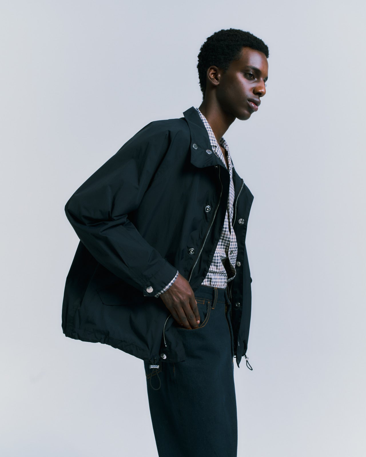 MACKINTOSH と ADAM ET ROP&Eacute; 　ビジュアル１