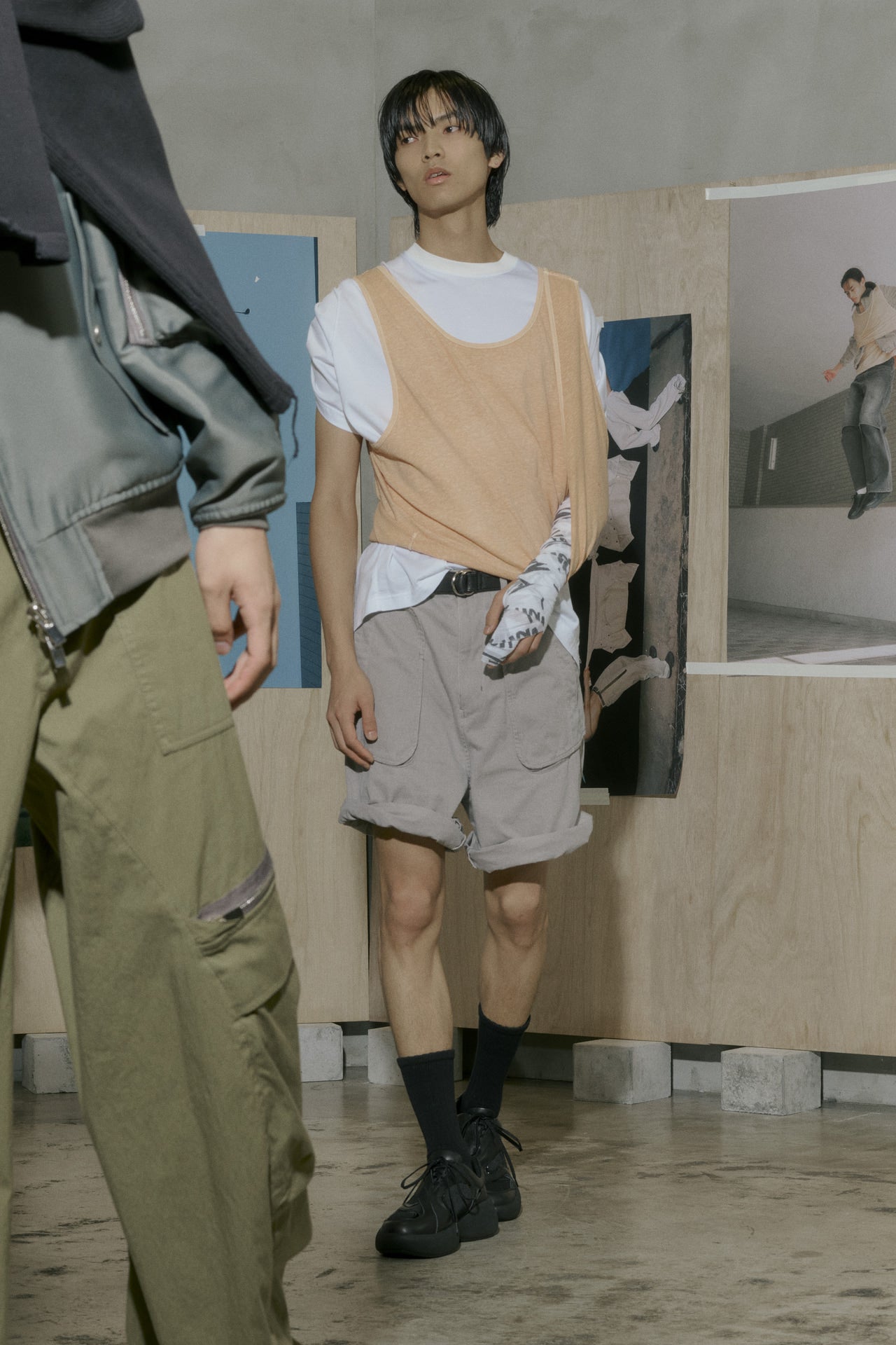 メンズファッションブランドVEINの2026年春夏のルック６