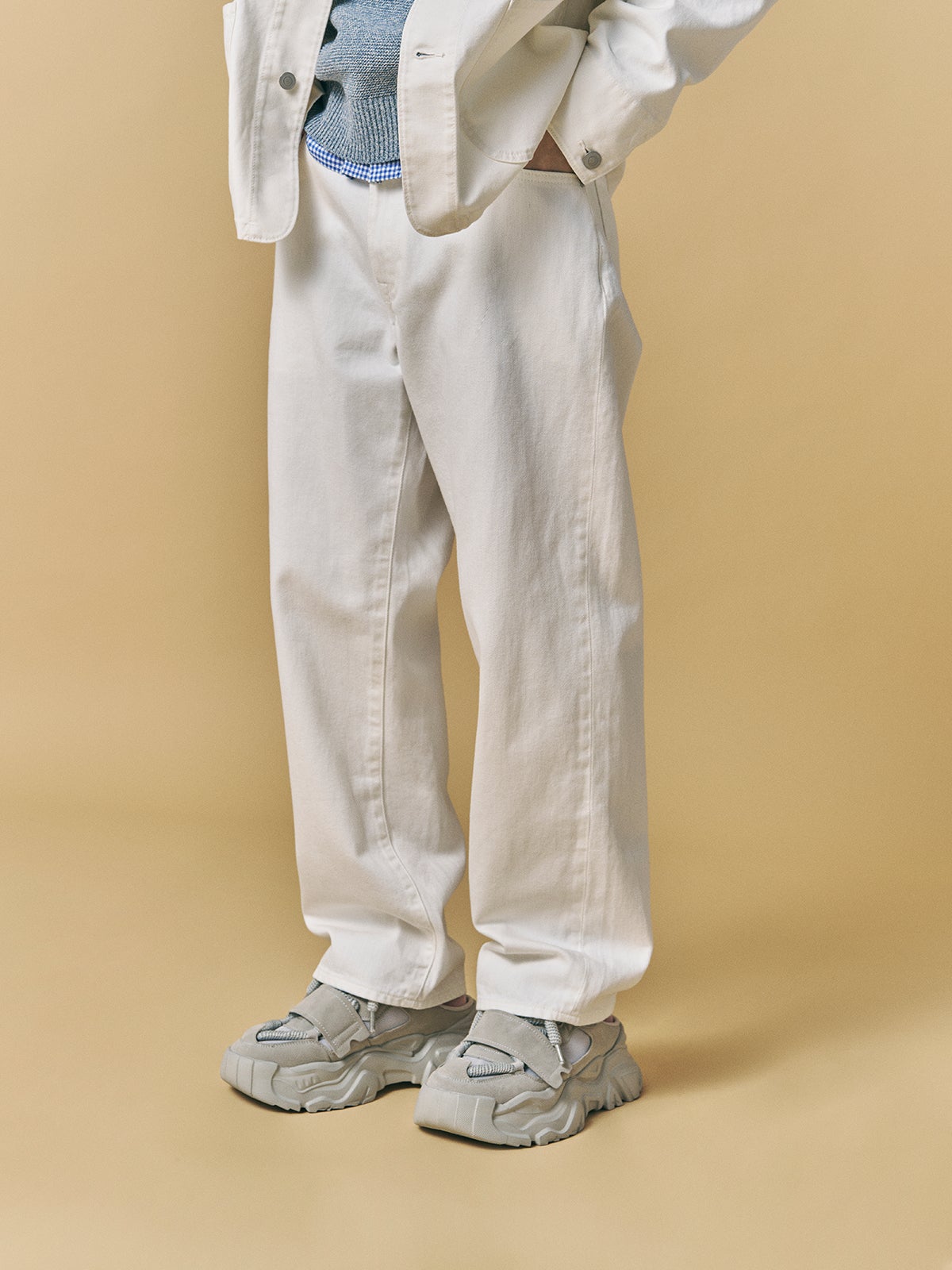 「ユニクロ」アウターの好印象コーデ①のデニム