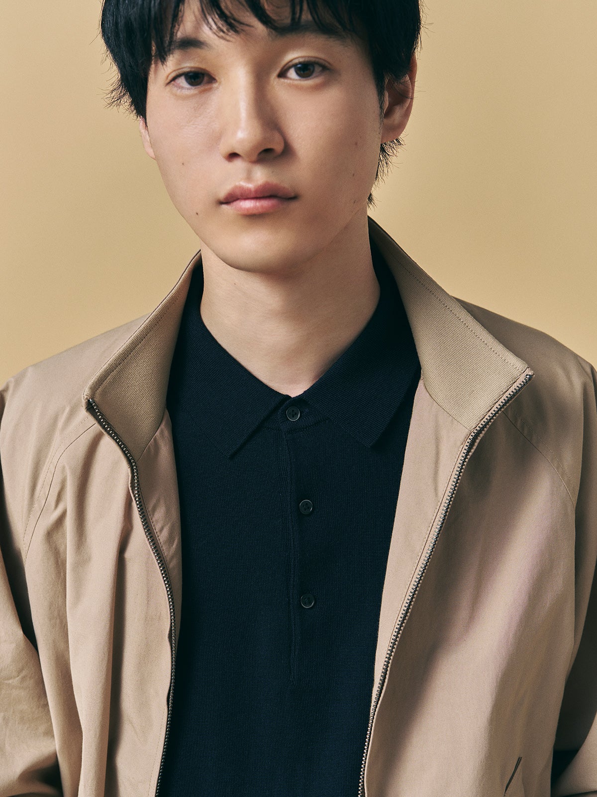 「ユニクロ」アウターの好印象コーデ③の寄り