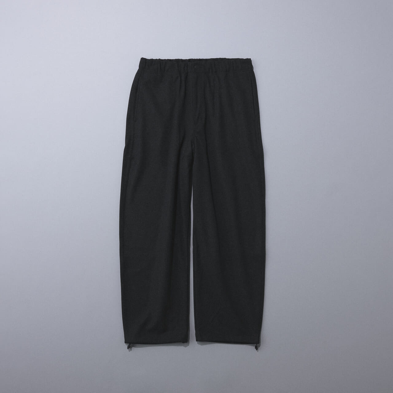 エディターが買ってよかったUniqlo Uのブラッシュドスウェットワイドパンツ