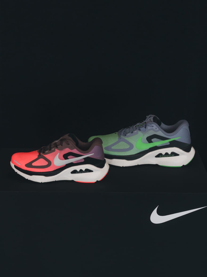 ナイキ ストラクチャー プラス　ナイキ　試着　ランニング　寄り