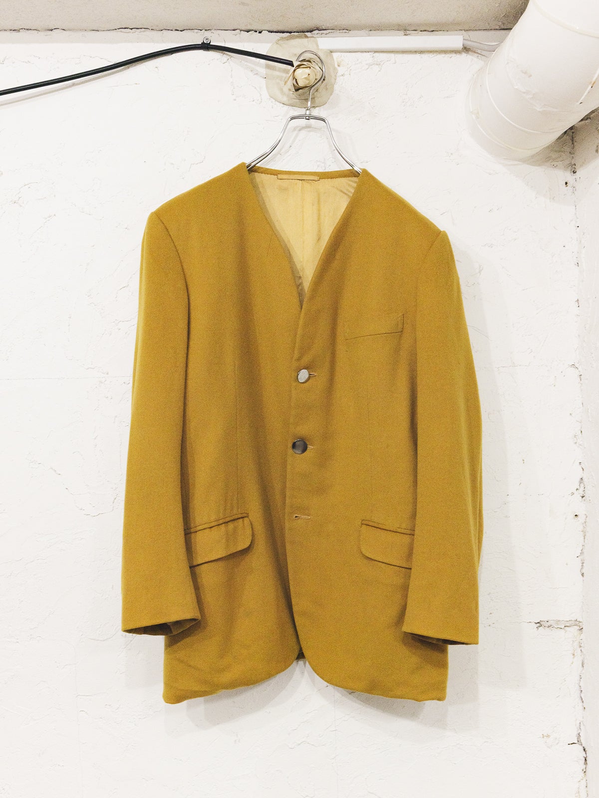 50&rsquo;sノーカラージャケット￥27,500