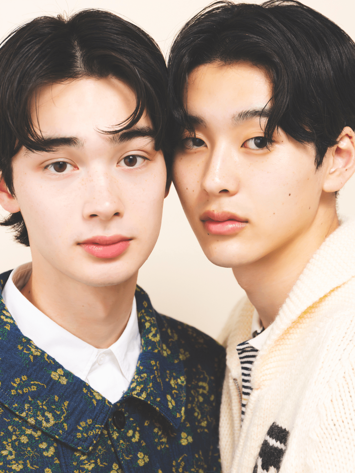 色付きリップ　自分の「肌トーン」に合わせて選ぶ　イメージ画像