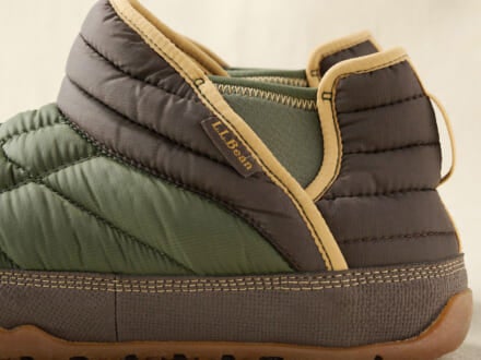 「エル・エル・ビーン」のあったかコンビで足もとをオシャレに。L.L.Beanのマウンテン・クラシック・キルト・アンクル・ブーツ／【暖品小物2026】