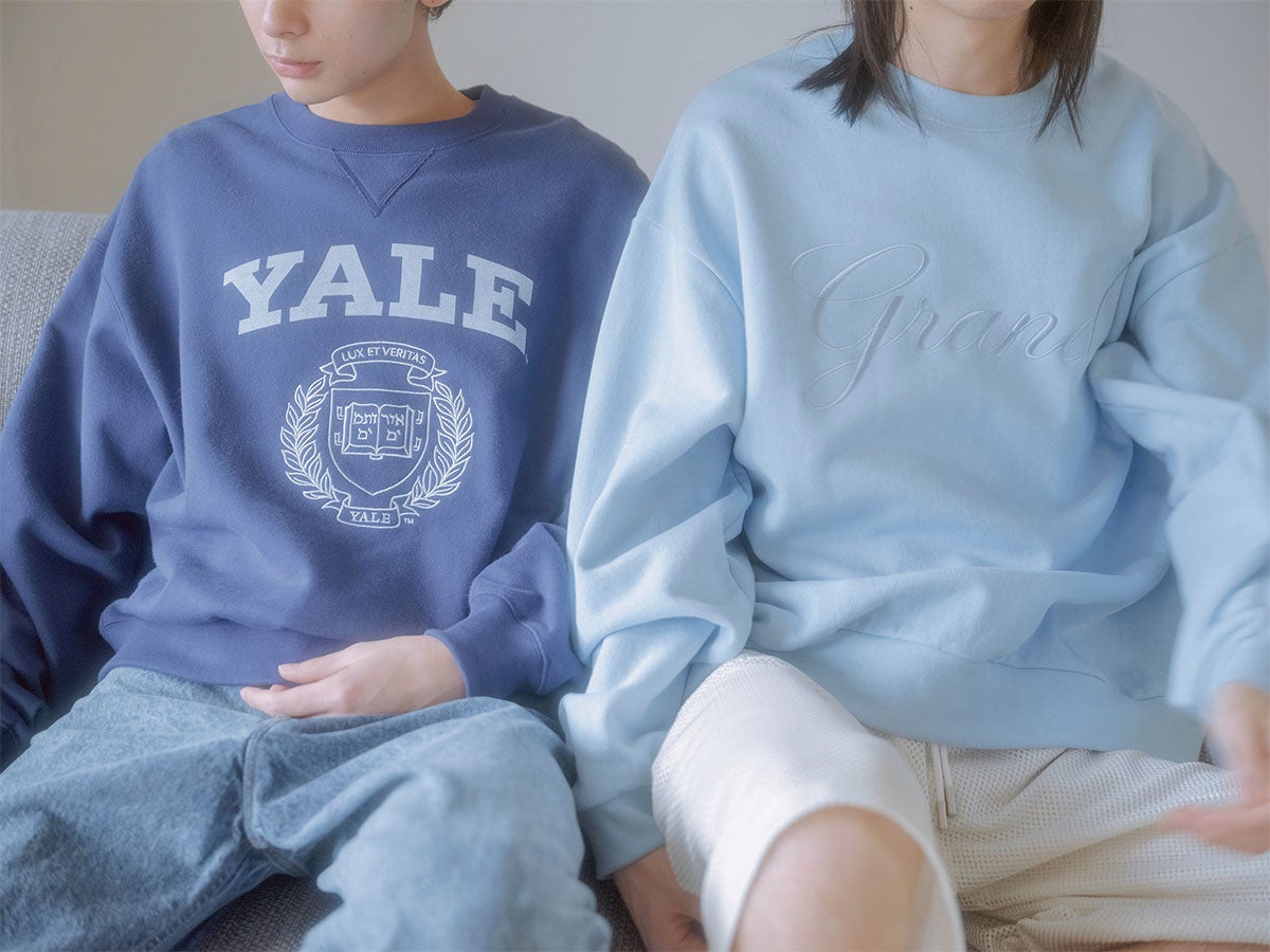 ビッグロゴスウェットの着こなし