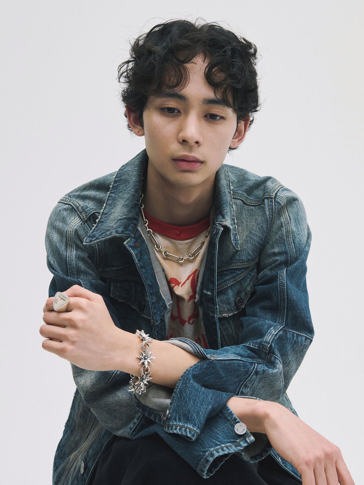 ヴィンテージ派&times;重厚なクラフト感ジュエリー