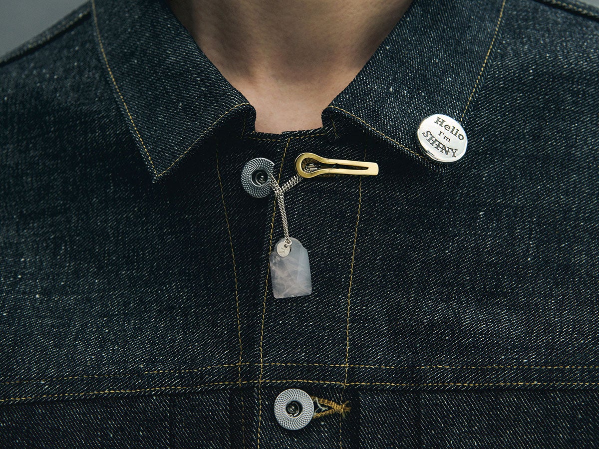 ボタンホールピン&times;タグ