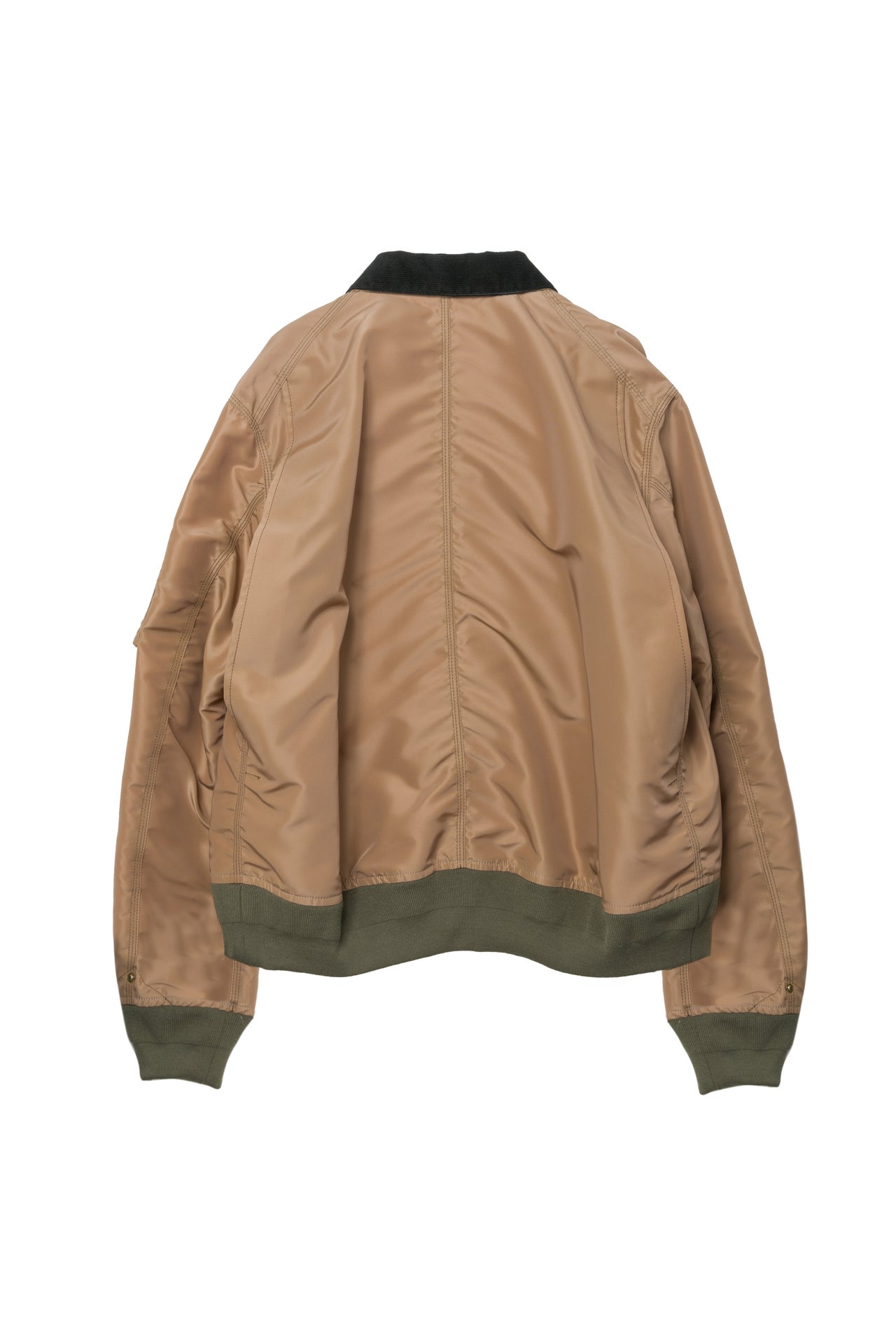 sacai カーハート　ブルゾン　背面