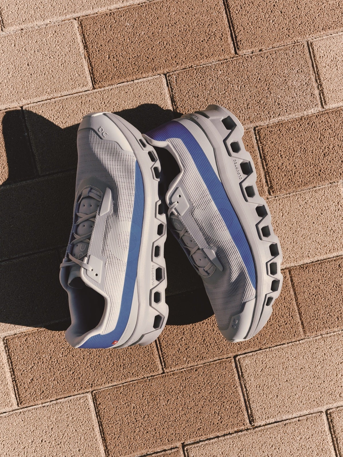 BILLY‘S ENT ×On Cloudmonster Void 1