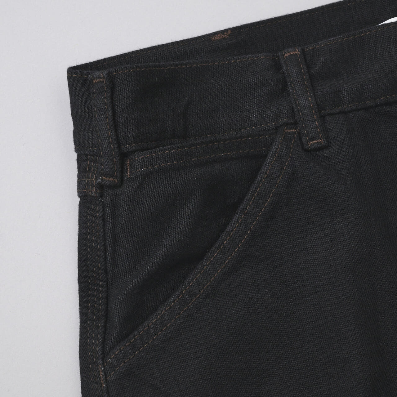 エディターが買ってよかったユニクロ ユーの愛用デニム／ワイドフィットカラージーンズのポケット