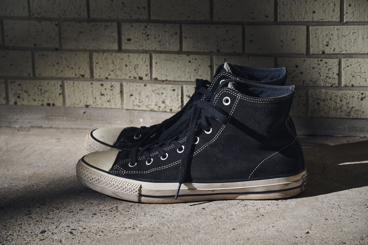 コンバース　コンズ　スエードブラック　サイド