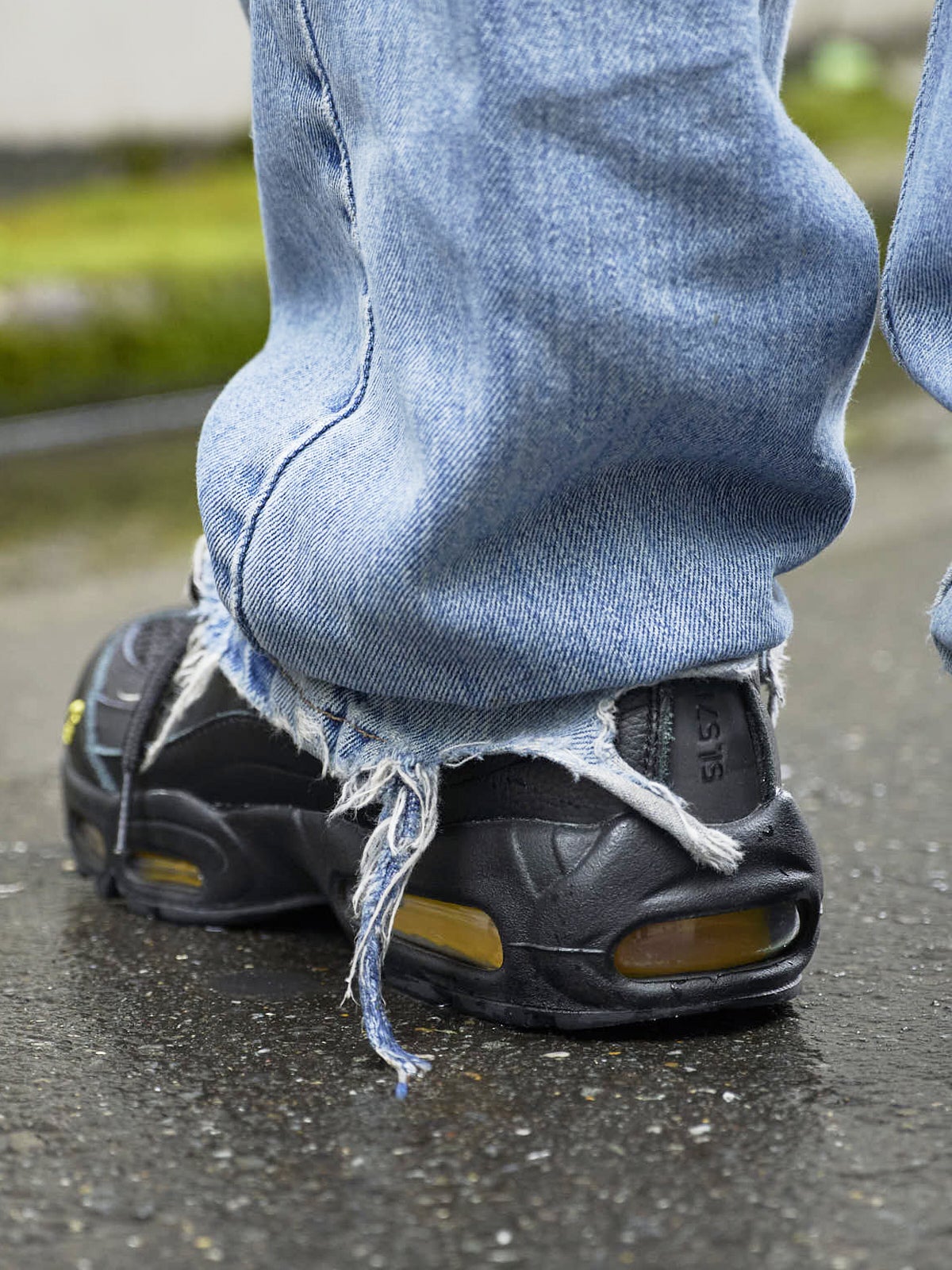 ナイキ×Corteiz コラボスニーカー バック