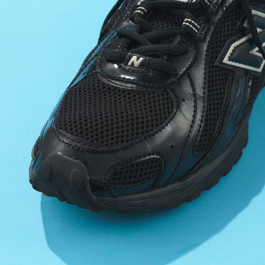 エディターが買ってよかったNew Balanceの愛用スニーカー204Lのトゥ