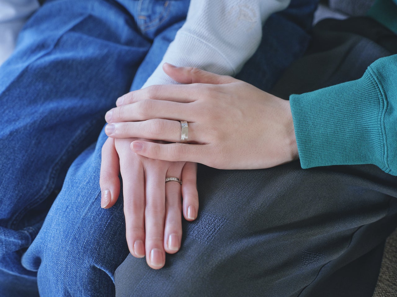 「結婚指輪」の失敗しない選び方と基本知識を専門家がレクチャー！ 婚約指輪との違い、価格帯、素材、探し方...令和は「自分たちらしく」がキーワード